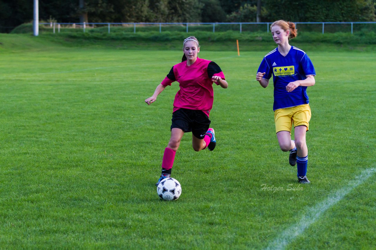 Bild 162 - B-Juniorinnen TSV Gnutz o.W. - SV Wahlstedt : Ergebnis: 1:1